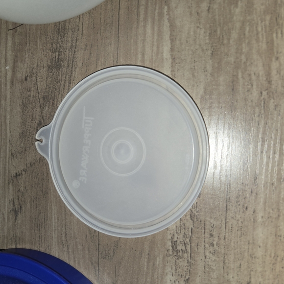 Tupperware mix n' stor pitcher 8 cups 2000ml 64 fl oz measuring cup 1629E, 1628D - Picture 8 of 9